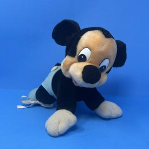 ディズニー ベビー ミッキーマウス ぬいぐるみ 10インチ ハイハイポーズ ヴィンテージぬいぐるみ 1984年製。 画像 8