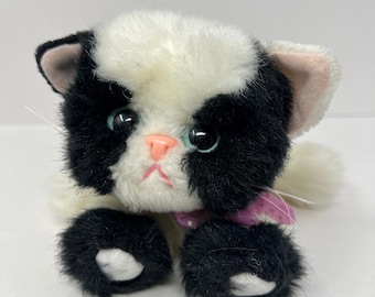 Tyco Kitty Kitty Kitten 8 cali czarno-biały smoking mruczący pluszowy zabawka 1992