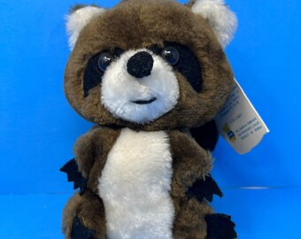 Peluche Dakin Ricki Raccoon da 6 pollici, marrone, vintage 1974, con etichetta.