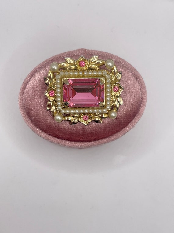 Coro Brooch, Pink Czech Glass, Faux Pearl Vintage 