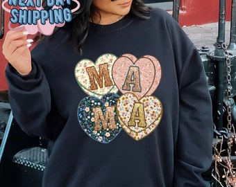 4 Heart Mama Sudadera, Mamá Sudadera con capucha, Regalo del Día de las Madres, Camiseta de mamá, Feliz Día de las Madres, Camiseta fresca de mamá, Suéter de corazones, Sudadera fresca de mamá