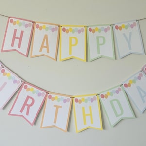Pastell Regenbogen Geburtstagsbanner - Happy Birthday PDF mit optionalem Namen, 13x18 Flaggen, Ballon Party Dekor, Sofort Download