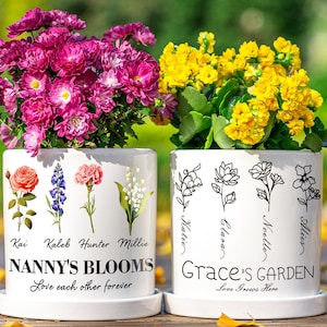 Grandma's Gift,Birth Month Flower Pot,Custom Plant Pot,Personalized Gifts for Mom,Grandma Garden Gifts,Mother's Day Gifts,Flower pot