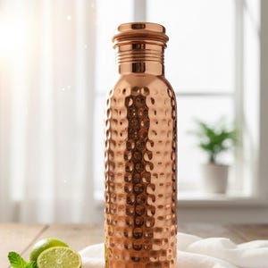 100 % ren hamrad kopparvattenflaska | Ayurvedisk flaska | Handgjord läckagesäker behållare | Hälso- och välbefinnandepresent bild 1