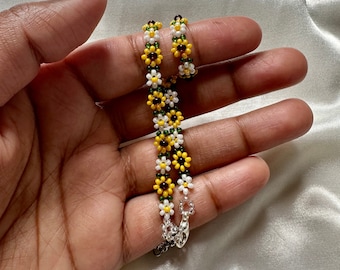 Sunlit Meadow Bracelet and Ring Set | Sunflower Daisy Bracelet and Ring | Handmade Floral Beaded Jewelry