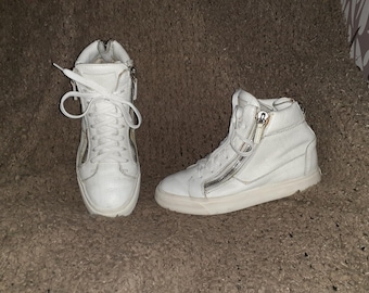 GIUSEPPE ZANOTTI-London-Double/Back Zip White Leather Sneakers-Sz 37.5-Excellent