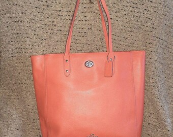 COACH-Turnlock Town Tote-Scarlet Red Pebbled Leather-Silver Hardware-NEW