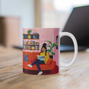 Black woman reading mug. Pink background.African American women mug for sistas. Reading hobby, reading hobby. Educational and phenomenal woman.