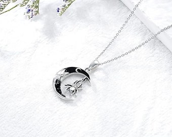 Gothic sPIDER Jewelry Pendant, Sterling Silver, Crescent Moon Necklace for Women, Girls Jewelry Gifts