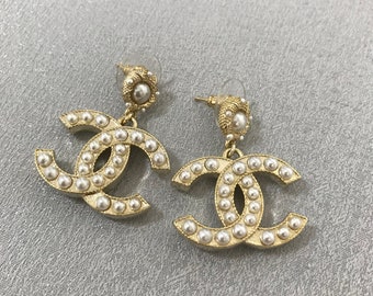 Authentic CHANEL large CC dangle earring Vintage Pearl Earrings