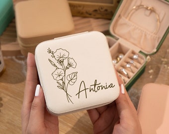 Jewelry Box Travel Case,Bridesmaid jewelry box,Engraved Leather Jewelry box,Birth Flower Jewelry Travel Case,Birthday Gift,Jewelry Organizer