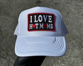 I Love Hot Moms White Trucker Hat, Retro Rope Hat, Mesh Back Snapback, High Crown, Adult Size