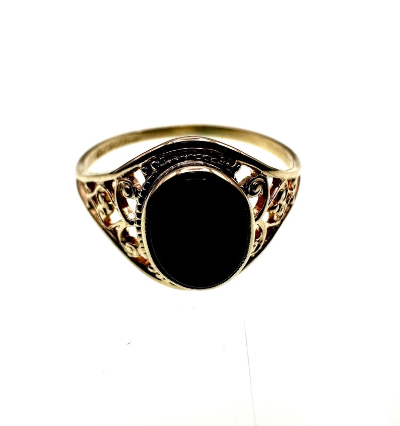 925 Sterling Silver Oval Onyx Marcasite Ring – 35mm Lovely Lady Design – Sizes 5-9