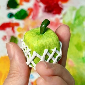 Handmade Apple Ornament, Clay Art Fruit Decor, Kitchen Room Decor, Unique Decorative Sculpture, Gift for Daughter, Home Decor Green