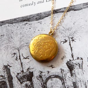 Vintage Large Round Locket Necklace - Eco Friendly Gold Vermeil Chain