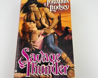 Savage Thunder Johanna Lindsey 1989 Avon Historical Romance Vintage Fabio