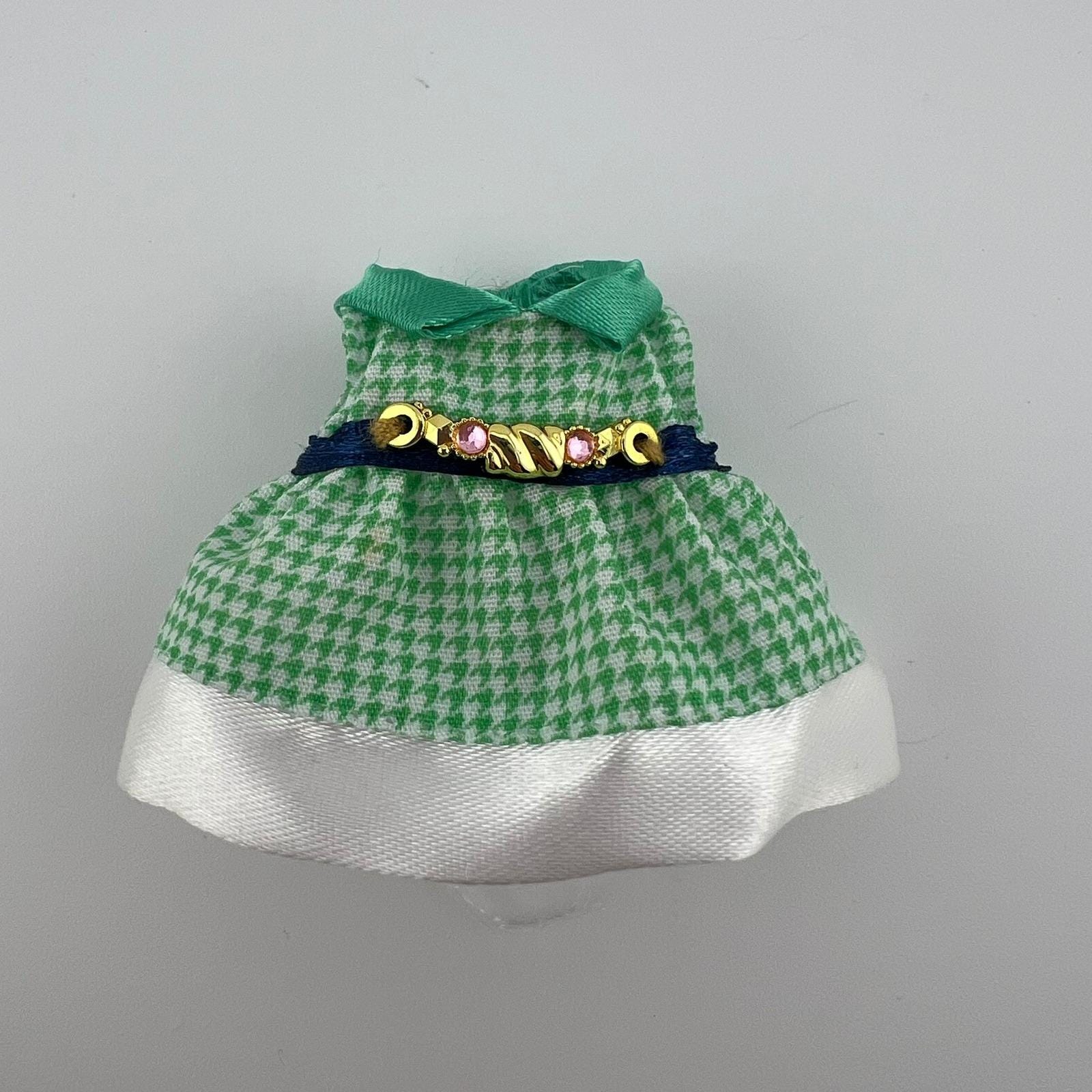 green emerald velvet dress Amazon.com: The Queen's Treasures 18 Inch Doll Clothes, Little House on The  Prairie Dress Outfit, Authentic 1880's Design Calico Dress & Bonnet with  White Apron, Compatible for Use with American Girl Dolls :