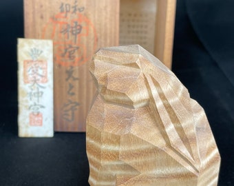 Japan hand made wood carving vintage zodiac animal rabbit A rural craft