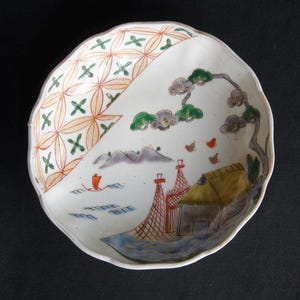 Japan vintage Imari plate bowl 1920 kiln hand craft