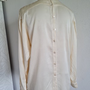 ESCADA zijden blouse crèmekleurig jaren 80 afbeelding 3