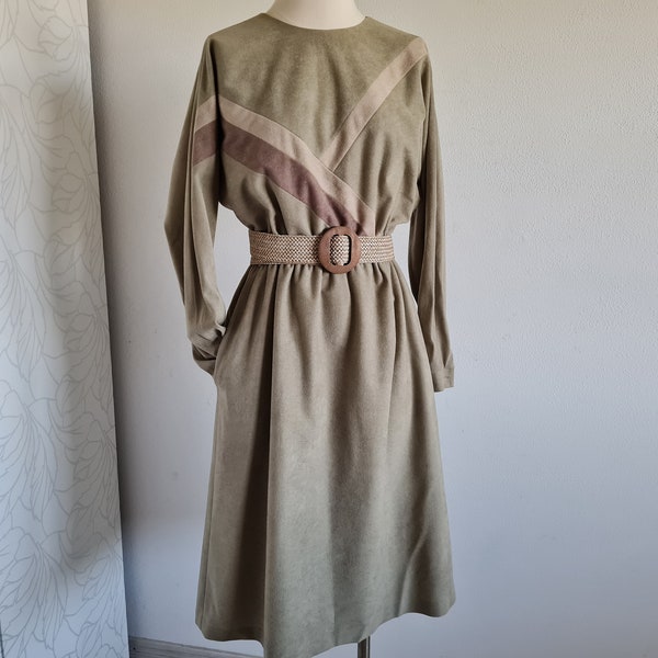 80er Vintage Kleid grau mit streifen