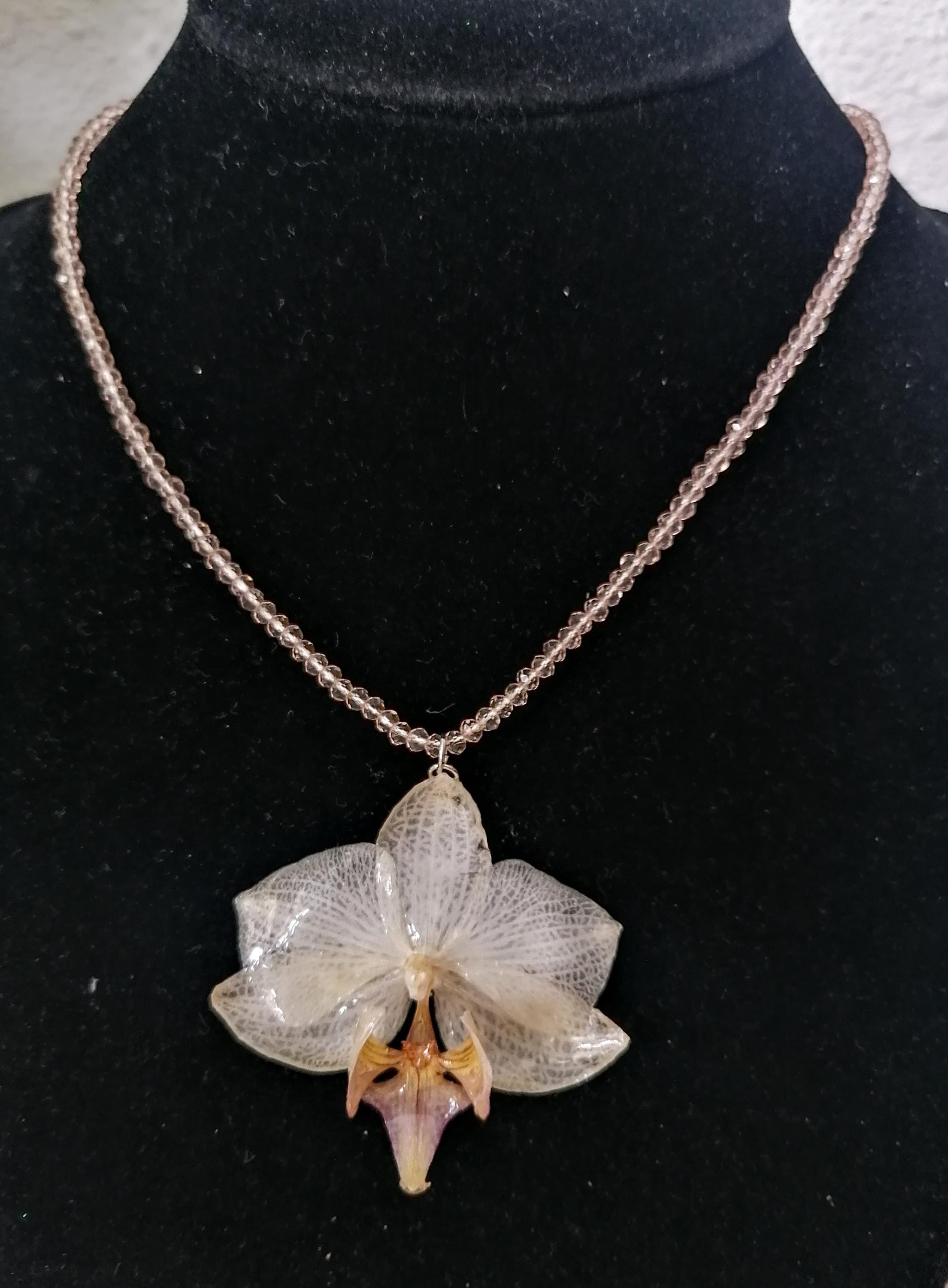 Recycled Paper Orchids Necklace, Off White