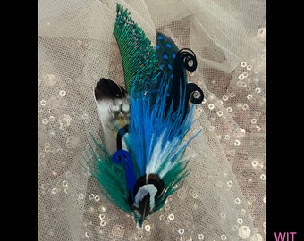 Feather Hairclip WIT 22