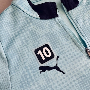 Número de fútbol profesional de 3 cm termoadhesivo, flocado personalizado para camisetas, transferencia térmica, rugby, balonmano - Número bicolor blanco sobre negro