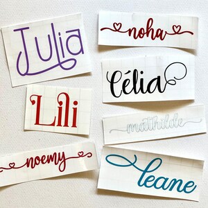 Vinyle autocollant personnalisé sticker – Prénom ou mot – Sticker sur mesure – Décoration personnalisée – Étiquette adhésive – Cadeau unique