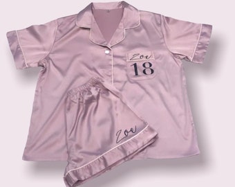 Women's Personalised Birthday Pyjamas 21 16 18 30 40 50 UK