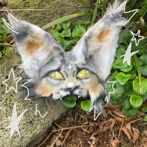 grey cat mask!