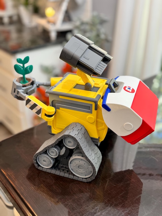3D Printed Wall-e Robot | Vintage Style Trash Compactor Bot