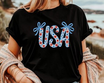 USA Patriotic Floral T-Shirt, 4th of July Shirt, Independence Day Shirt, Coquette American Tee, Girly Fourth Of July Shirt, Patriotic Shirt
