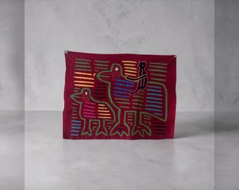 Vintage 70s Mola art textile from the Guna (Kuna) indigenous people of Panama
