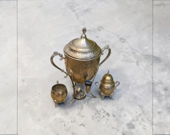 Antyczny posrebrzany dzbanek z pokrywką/cukierniczką na nóżce, dozownik do kawy/herbaty i śmietanki