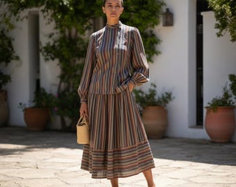 Vintage Liz Claiborne damset med 2 delar, blus 4 och kjol 6, flera randiga.