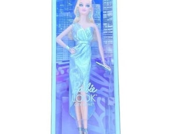 Barbie Look City Shine-docka klädd Metallic