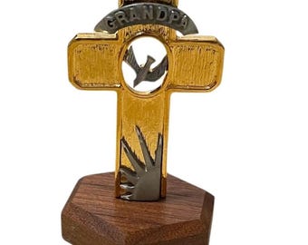 Nueva cruz de metal del Espíritu Santo para abuelo - 3"
