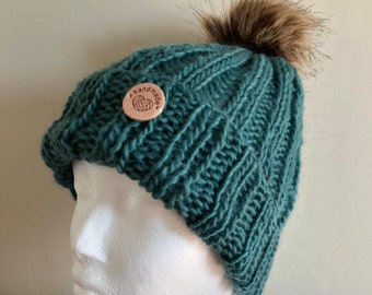 Cappello di lana, cappello invernale, cappello pura lana, berretto lavorato a maglia, cappello fatto a mano