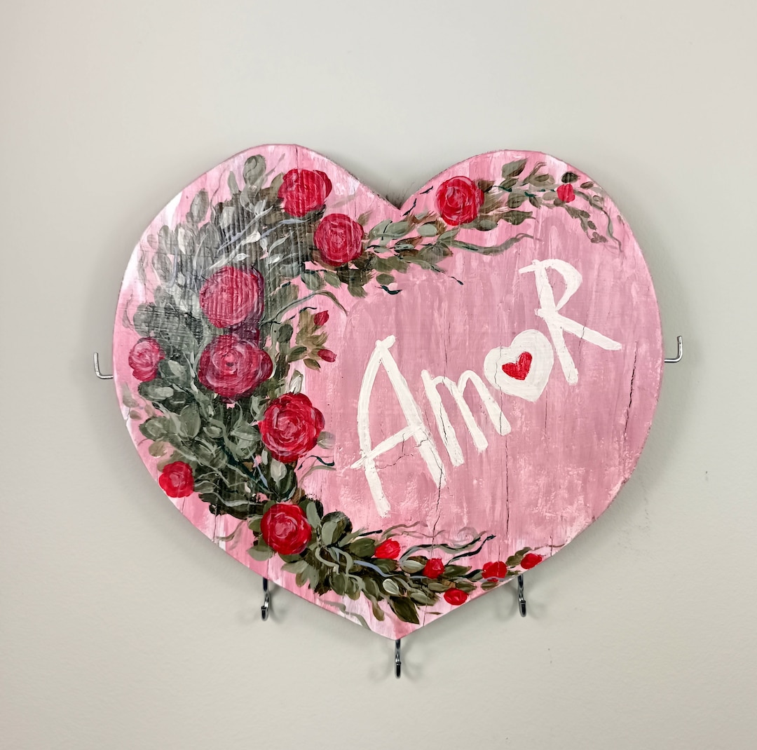 Heart Shaped Key Holder, Pink Five Hook Jewelry Stand in a Cute Style ...