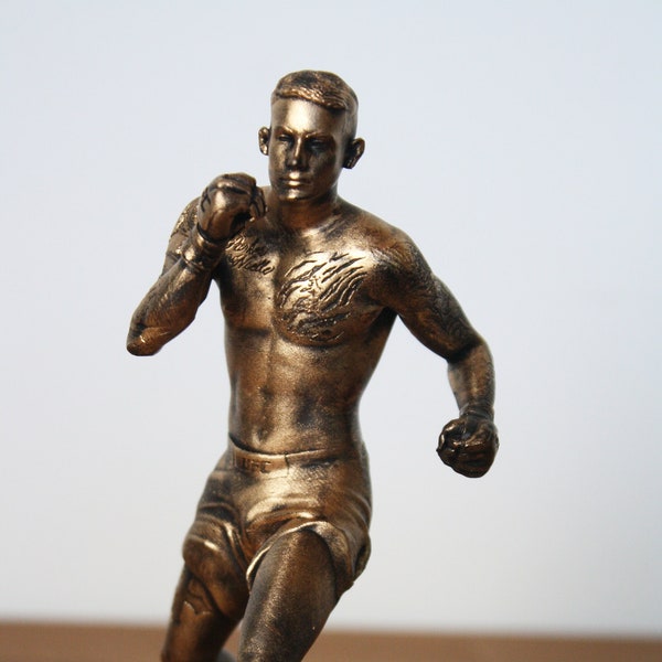 Sculpture Dustin Poirier The Diamond combattant MMA de l'UFC Légendes americaine