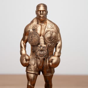Mike Tyson sculpture cadeau unique et original pour les fans de boxe