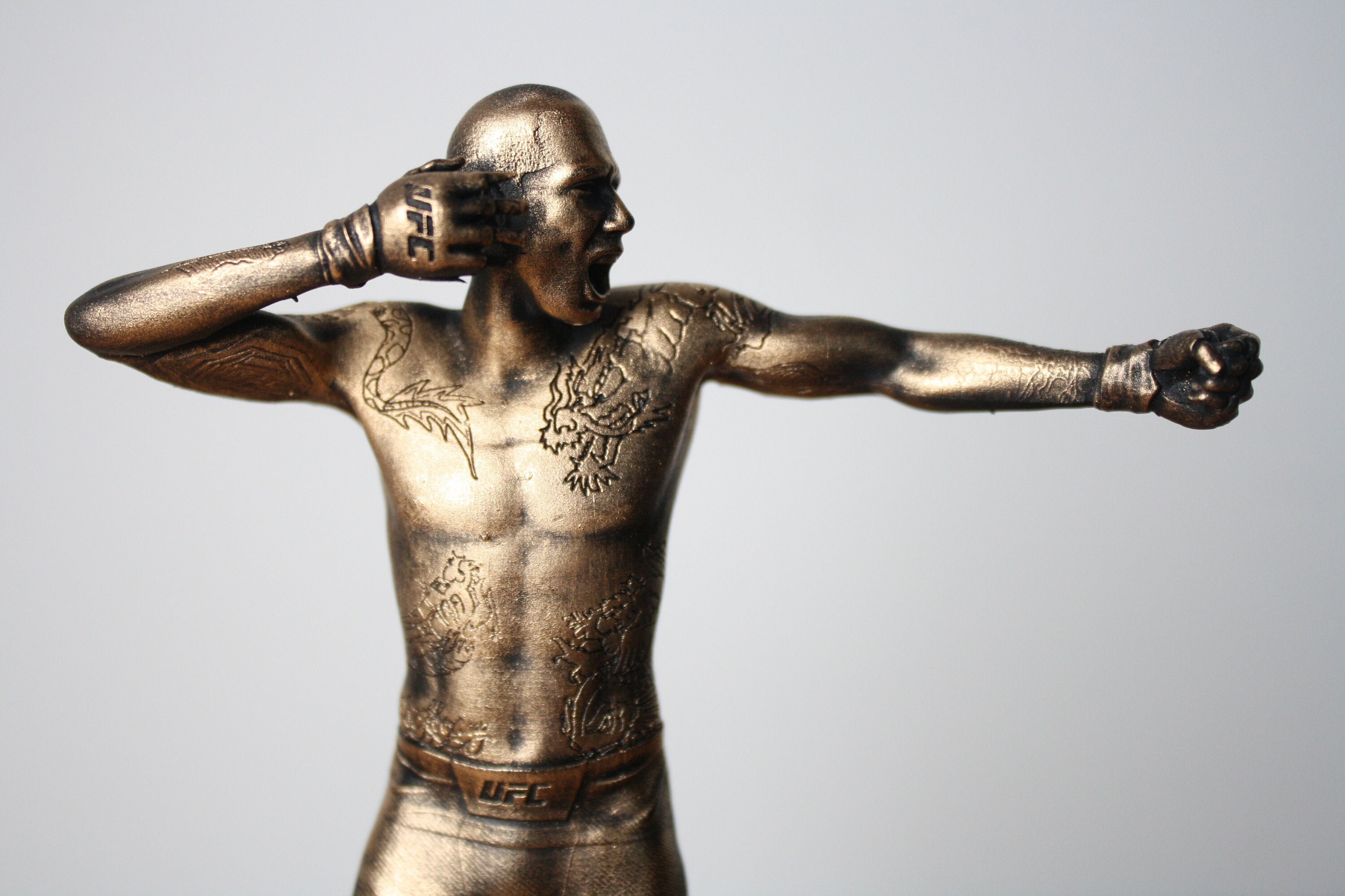 彫刻 3D アレックス ペレイラ ポアタン戦闘員 MMA とチャンピオンの