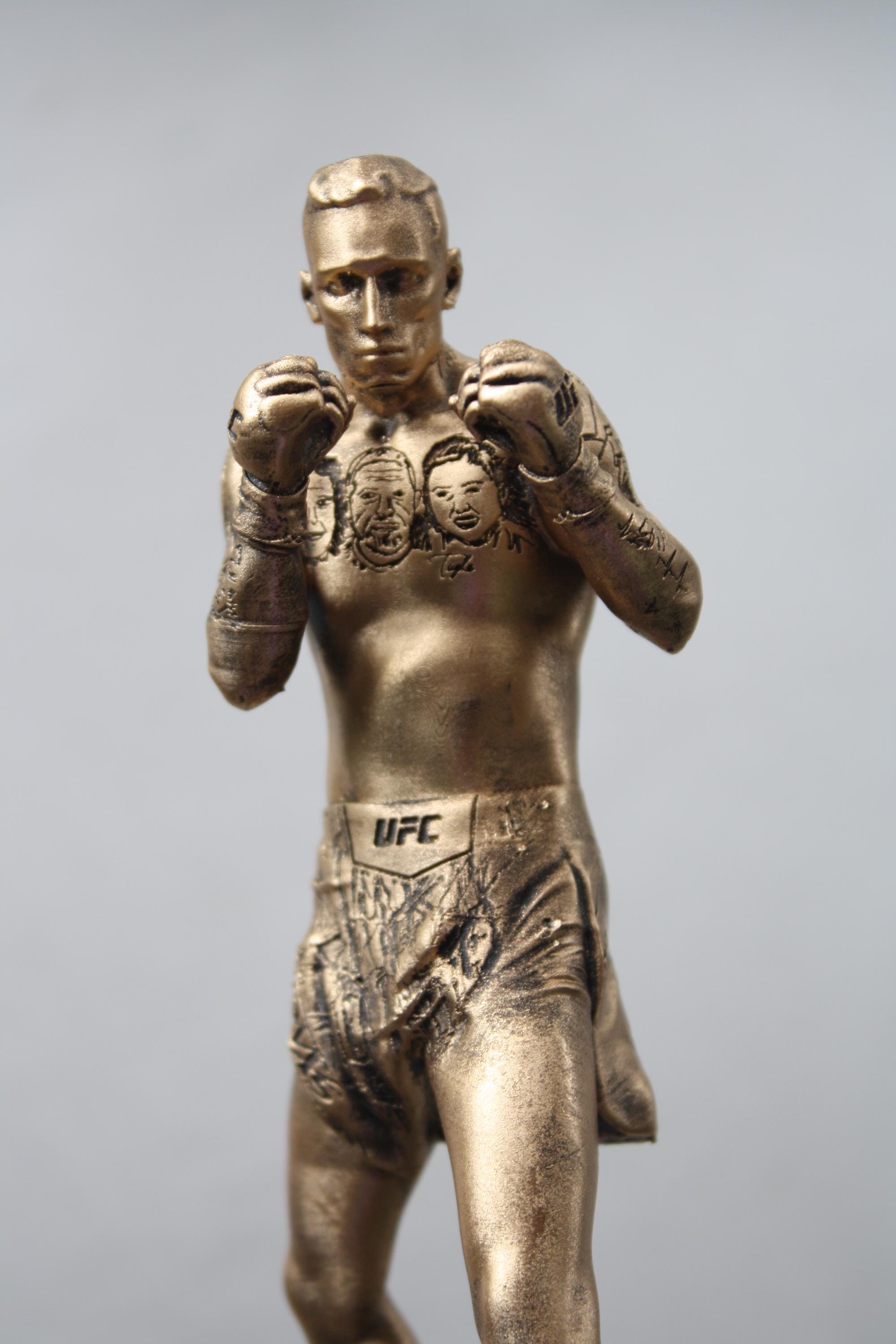 Sculpture 3D de Charles Do Bronx Oliveira Champion UFC