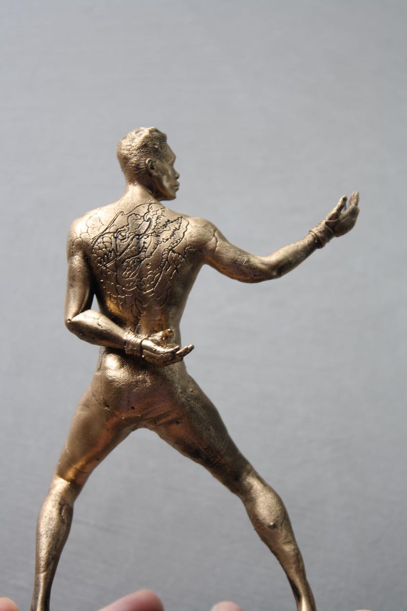 Statue UFC Collection 3D Peinte Main Idée Cadeau Fan Sport Combat image 4