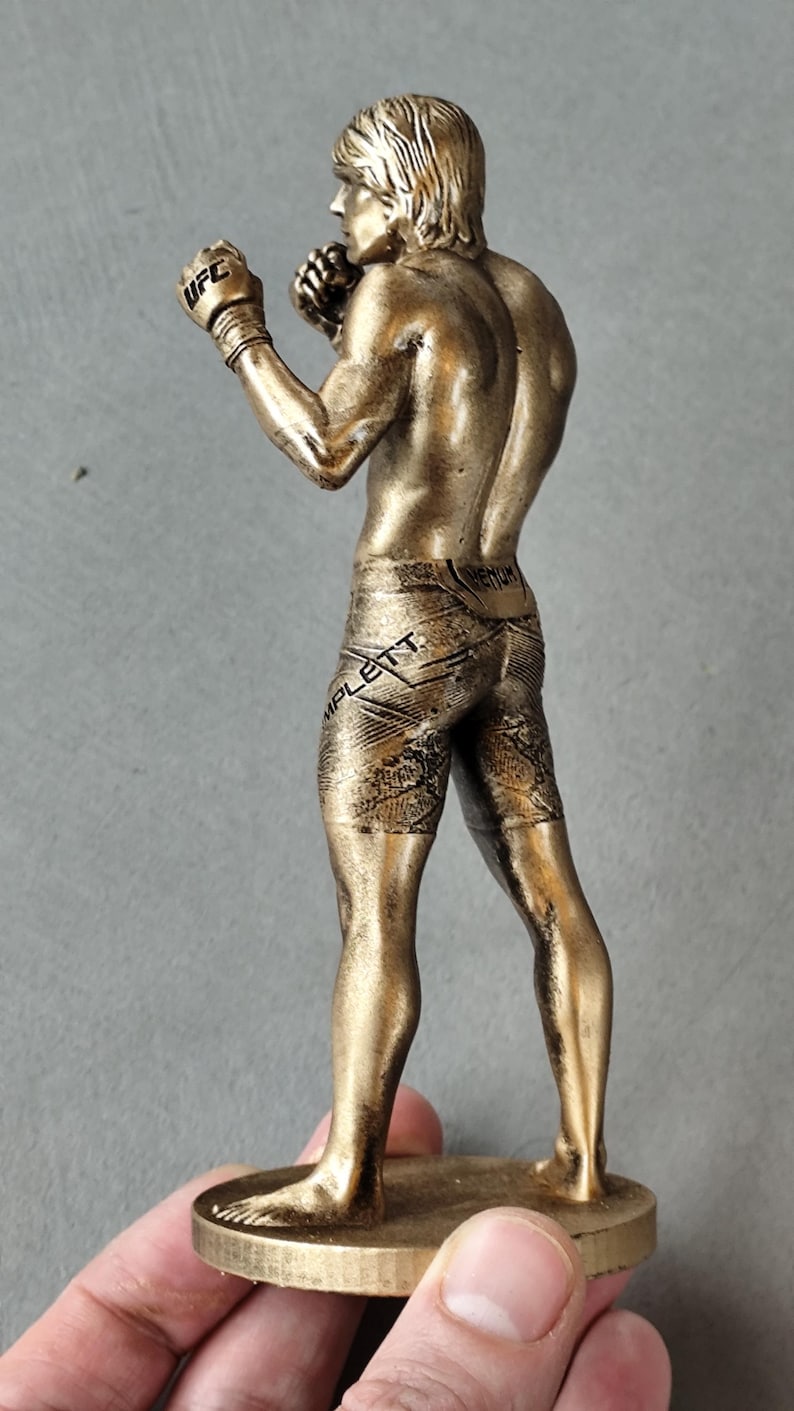 Staty UFC 3D Personnalisée avec visage Peinte Main Idée Cadeau Fan Sport Combat bild 5