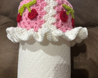 Sombrero de pescador de cerezas de crochet hecho a mano