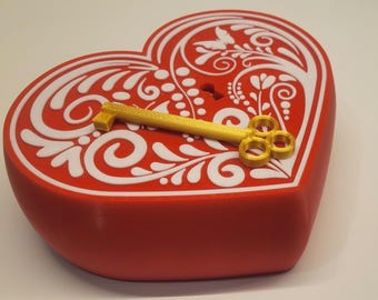Valentine&#39;s Day Heart-Shaped Lockable Gift Box - Decorative Jewelry Storage for Mother&#39;s Birthday