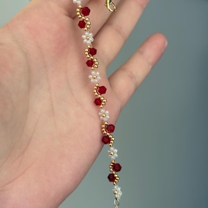Rosa Handmade Beaded Daisy Bracelet