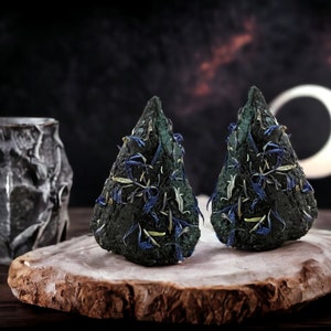 2 Black Witch&#39;s  Candles, No Wick Candle With Protection Herbs, Beeswax and Cleansing Herbs